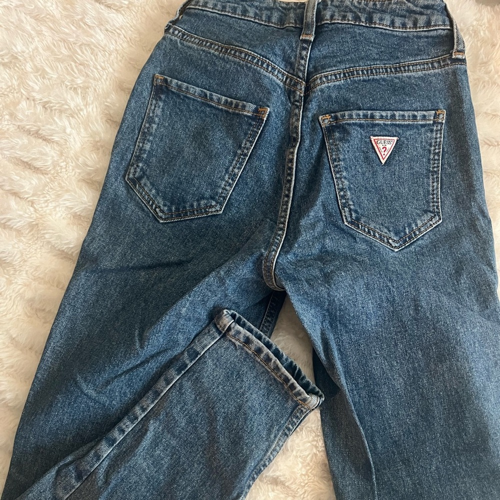 GUESS Jeans
